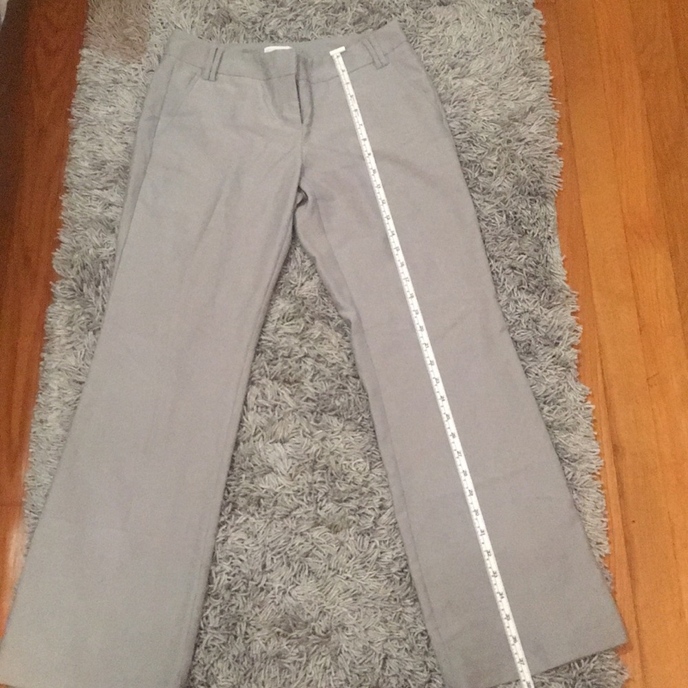 New York and Company grey trousers